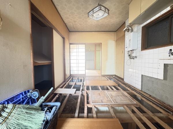 大東市灰塚５丁目の中古テラスハウス