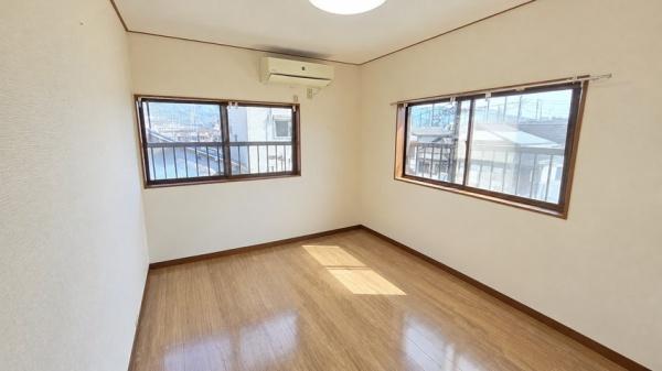 東大阪市松原１丁目の中古一戸建て
