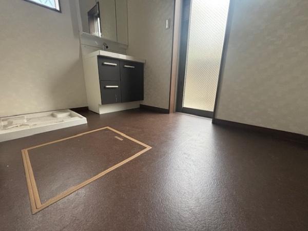 東大阪市上六万寺町の中古一戸建て
