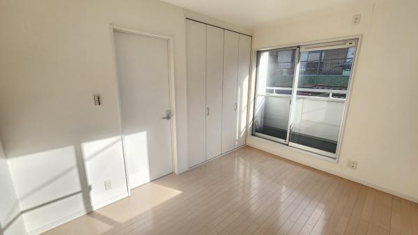東大阪市新鴻池町の中古一戸建て