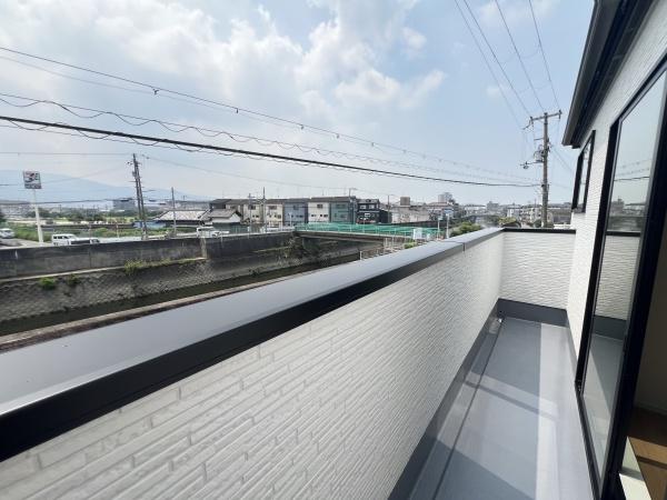 大東市三箇１丁目の新築一戸建