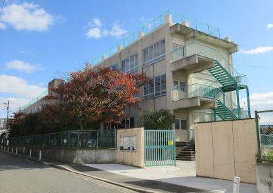 東大阪市友井2丁目の新築一戸建(東大阪市立弥刀東小学校)