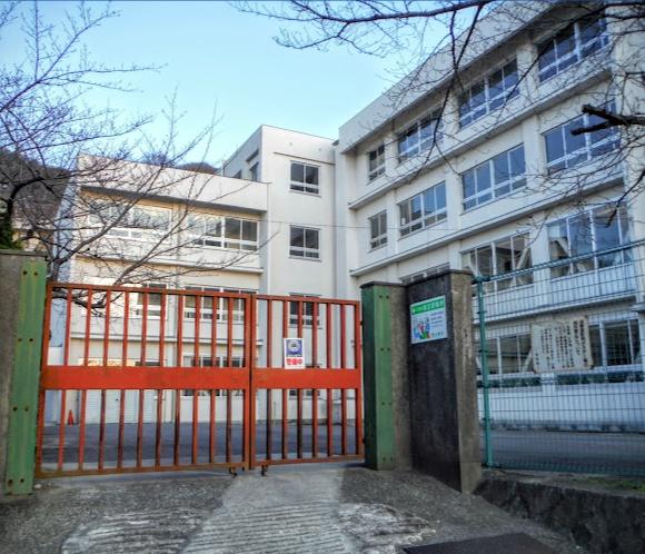 大東市錦町の中古一戸建て(大東市立北条小学校)