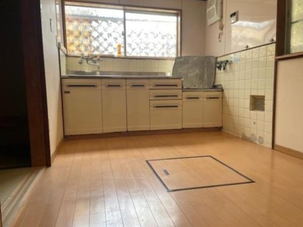 東大阪市中石切町４丁目の中古一戸建て