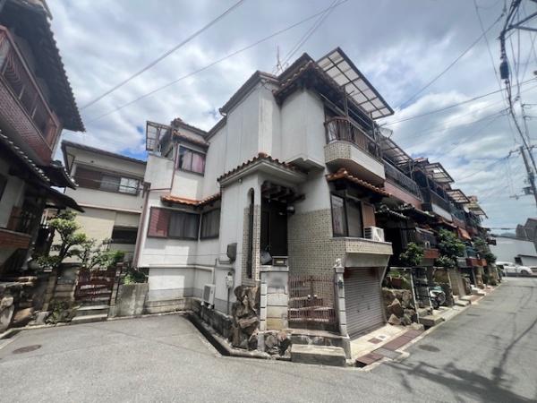 大東市三箇４丁目の中古一戸建