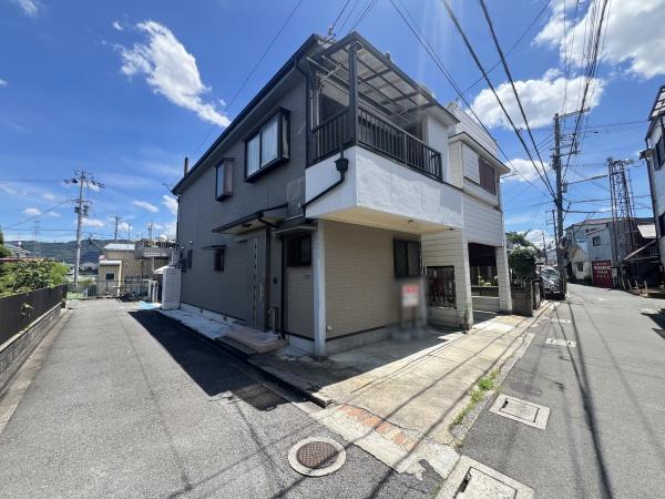 大東市三箇６丁目の中古一戸建て