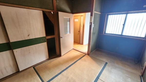 東大阪市中鴻池町１丁目の中古一戸建て