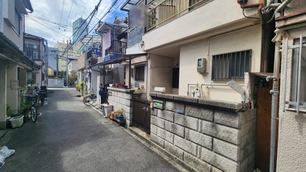 東大阪市中鴻池町１丁目の中古一戸建て