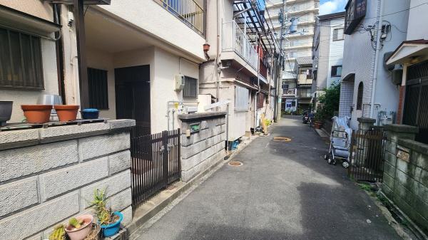 東大阪市中鴻池町１丁目の中古一戸建て