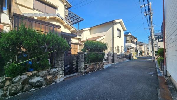 大東市諸福２丁目の中古一戸建て