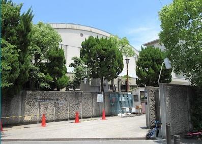 門真市野里町の中古一戸建て(門真市立上野口小学校)