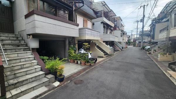 大東市灰塚４丁目の中古一戸建て