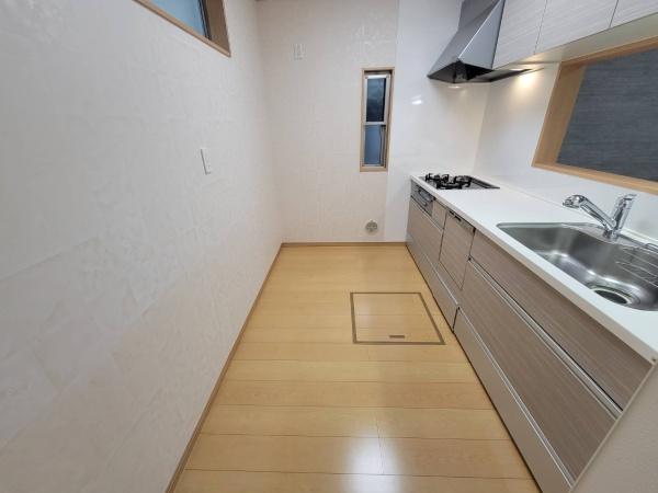 東大阪市御厨東１丁目の中古一戸建て