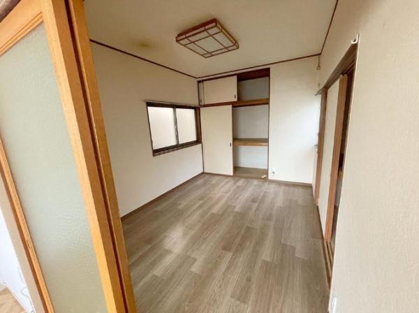 東大阪市六万寺町１丁目の中古一戸建