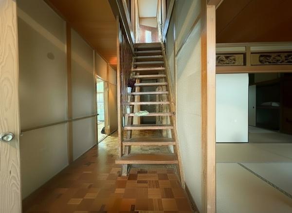 柏原市国分本町６丁目の中古一戸建て