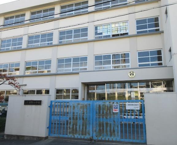 大東市深野５丁目の中古一戸建て(大東市立深野小学校)