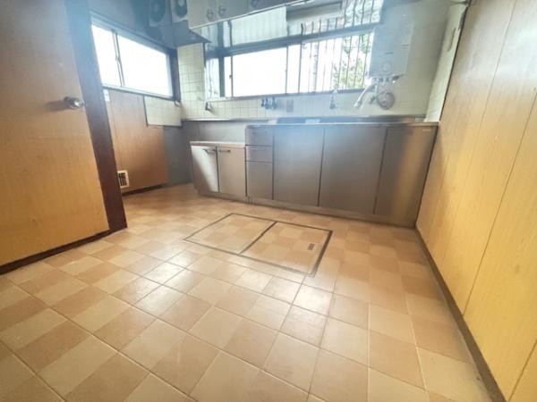 東大阪市東石切町３丁目の中古テラスハウス