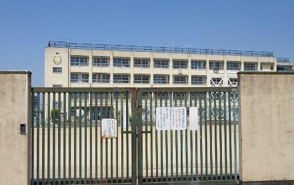 東大阪市喜里川町の土地(東大阪市立縄手東小学校)