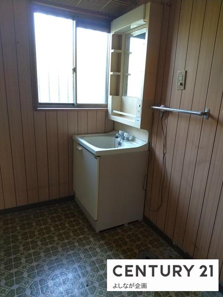 鞍手郡鞍手町弥生３丁目の中古一戸建て