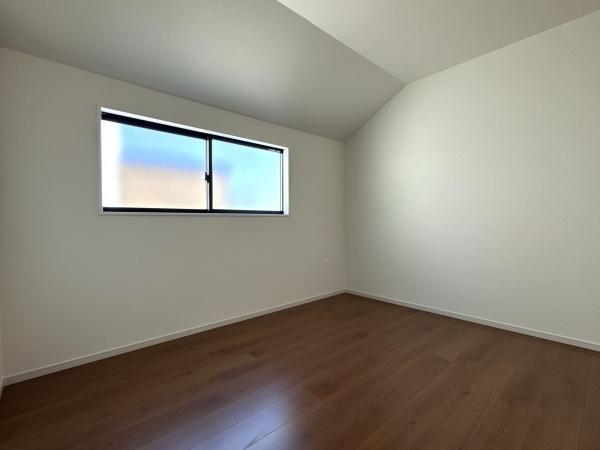 星和町　新築戸建（2号棟）