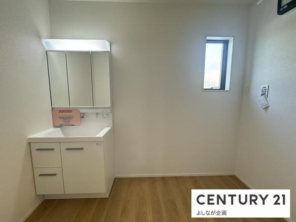 鷹見台4丁目　新築戸建（2号棟）