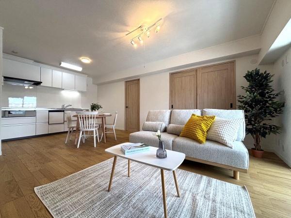 メゾンモンブラン鷹の巣