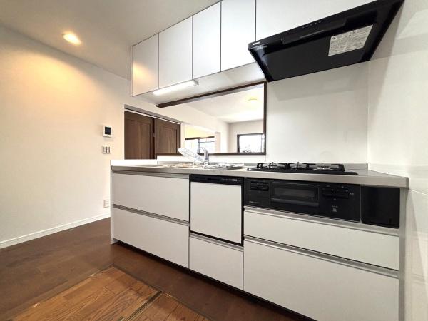 エメラルドマンション二島(キッチン)