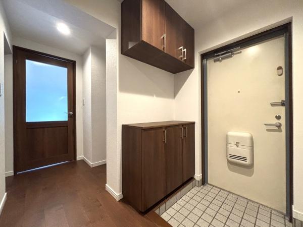 エメラルドマンション二島(玄関)