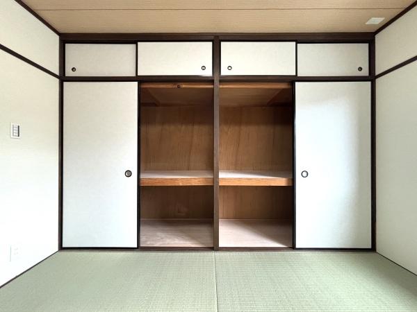 エメラルドマンション二島(収納)