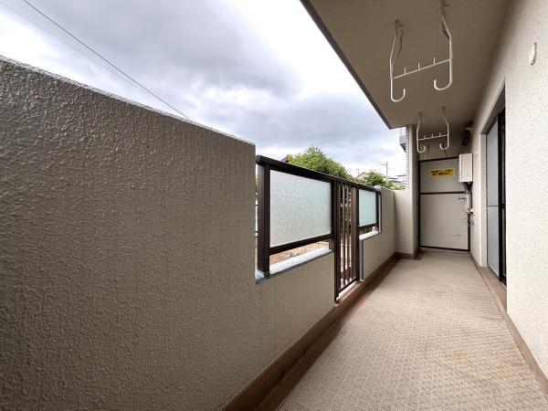 エメラルドマンション二島(バルコニー)