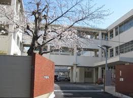 須賀町マンション(北九州市立富野小学校)