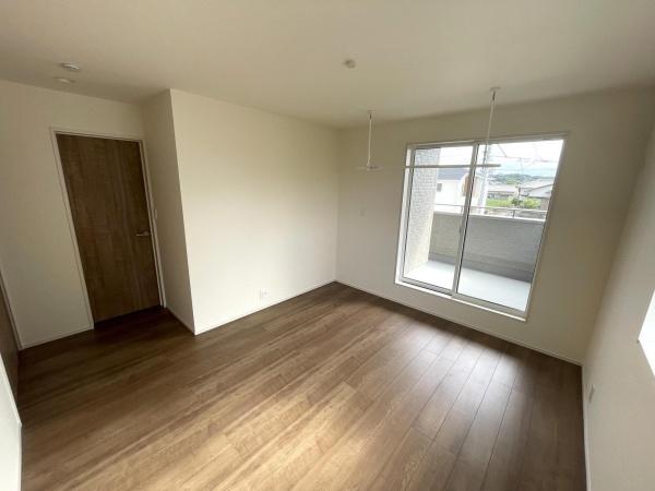 中間市大字垣生 新築戸建(4号棟)(洋室)