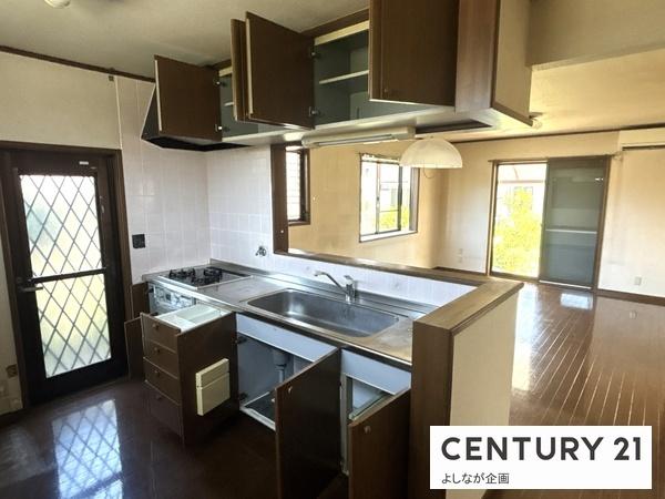 遠賀郡遠賀町田園１丁目の中古一戸建て