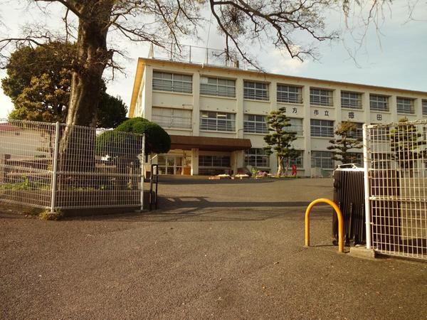 直方市大字感田の中古一戸建て(直方市立感田小学校)