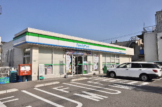 サンライフ白山(ファミリーマート若松栄盛川町店)