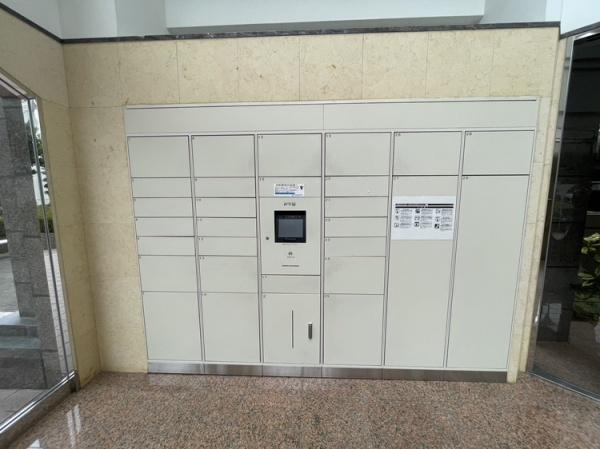 サンライフ企救丘駅前