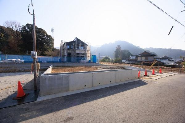 下畑町　新築戸建（1号棟）