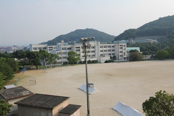 グリーンハイツ梅ノ木(水巻町立水巻中学校)