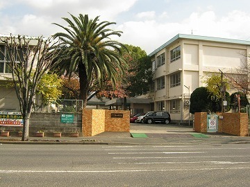 大平台新築戸建(北九州市立沖田中学校)