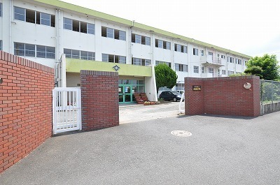 プリアデス木屋瀬(北九州市立木屋瀬小学校)