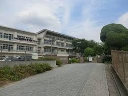 帆柱2丁目新築戸建(北九州市立尾倉中学校)
