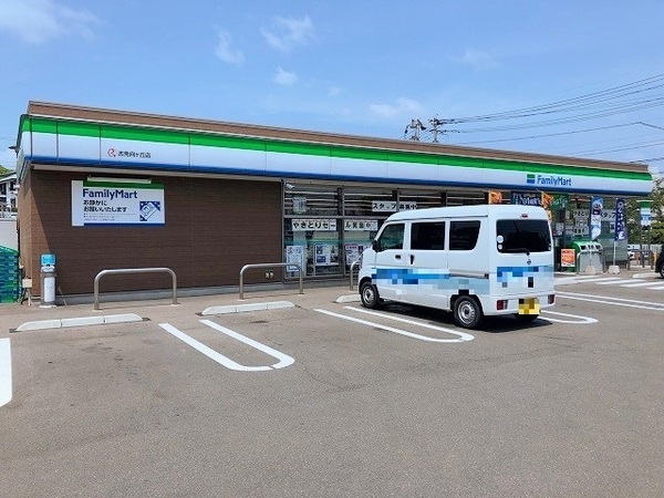志免町大字吉原4期新築戸建(ファミリーマート志免向ヶ丘店)
