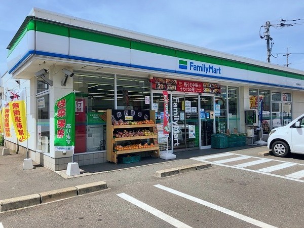 志免町9期新築戸建(3号棟)(ファミリーマート志免寿町店)