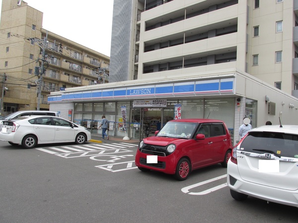 ボストンタウンハウス香椎駅東新築戸建(A棟)(ローソン福岡香椎駅前店)