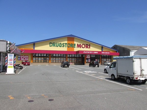 コアマンションルネス空港東(ドラッグストアモリ空港東店)