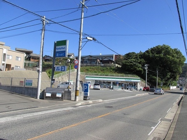 福岡市東区松香台1期新築戸建(2号棟)(ファミリーマートオークタウン北店)