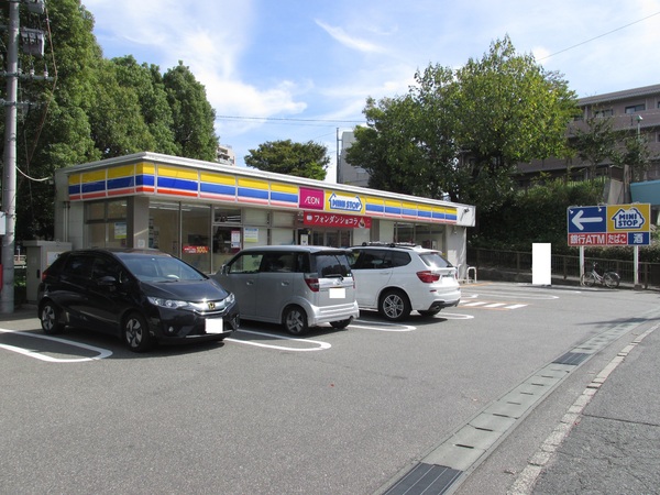 アプローズ香住ヶ丘弐番館(ミニストップ福岡香椎浜4丁目店)