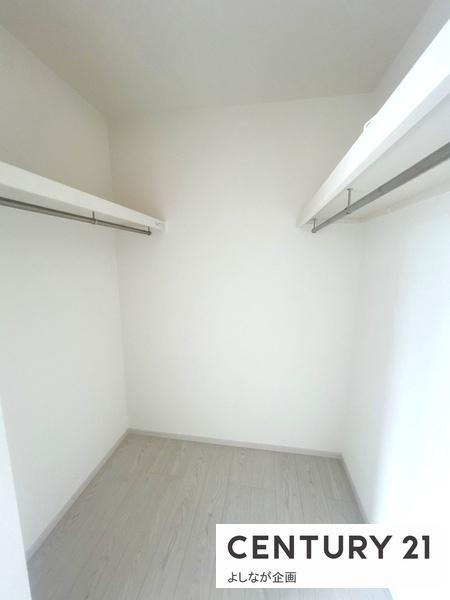 須恵町大字須惠17期新築戸建(1号棟)(収納)