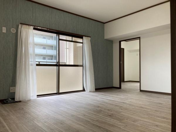 グランピアマンション箱崎8