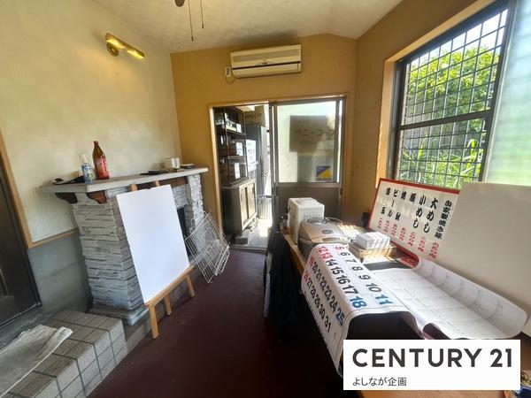粕屋町長者原西1丁目店舗兼住宅